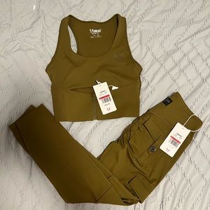 FIRM ABS set pocket leggings and long bra / sports bra.